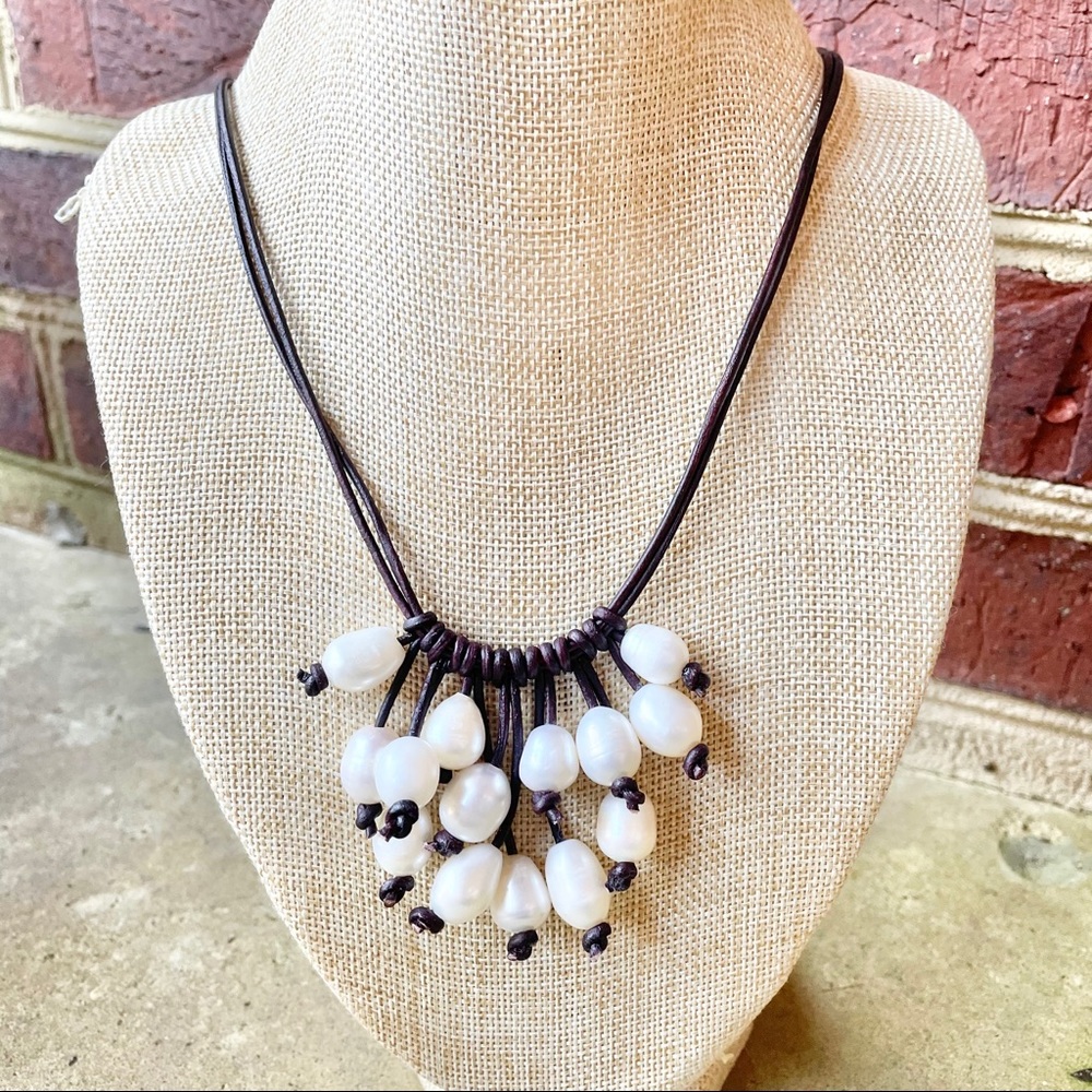 NEW Genuine Leather Pearl Statement Necklace